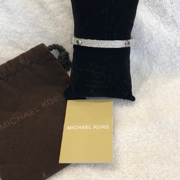 Michael Kors Bracelet - Picture 1 of 5